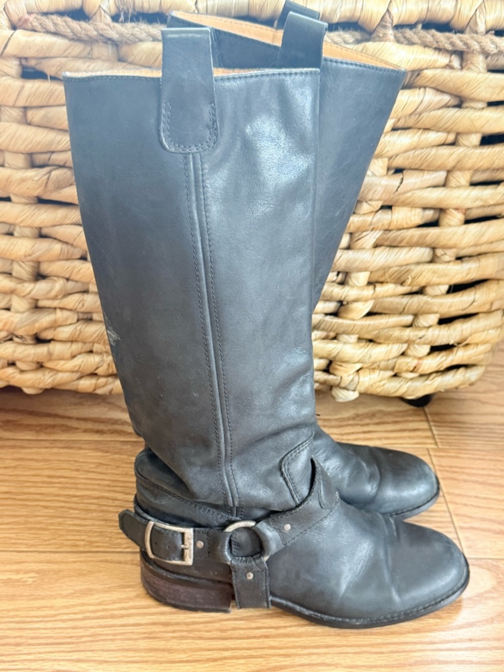 10022 Saks Fifth Avenue Black Leather Motorcycle Harness Boots Italy Size 39/ 8